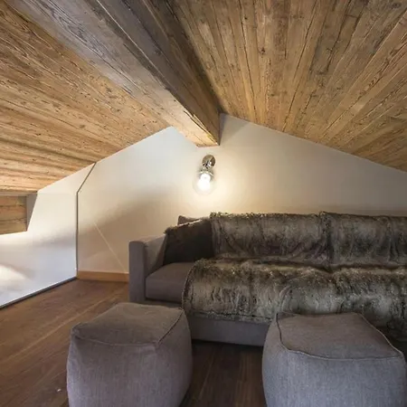 Chalet Goumettaz Getaway Modern Comfort With Pool Access *