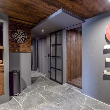 Goumettaz Getaway Modern Comfort With Pool Access *